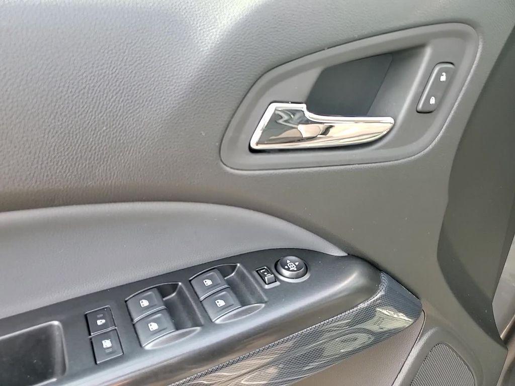 used 2022 Chevrolet Colorado car, priced at $32,800
