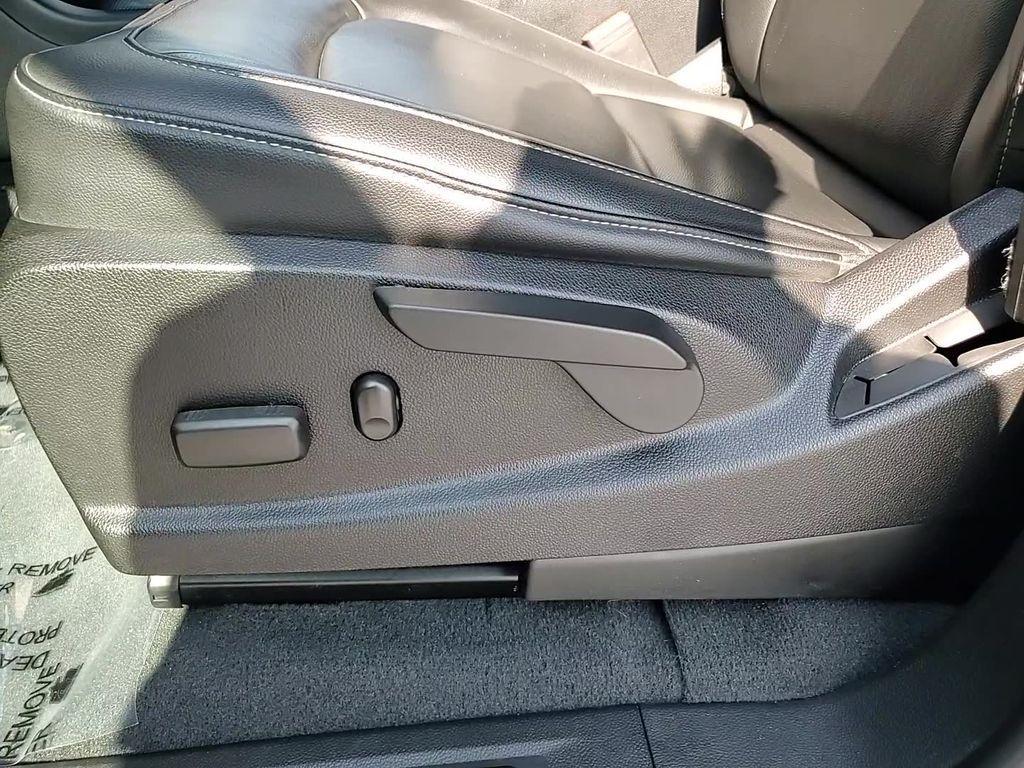 used 2022 Chevrolet Colorado car, priced at $32,800