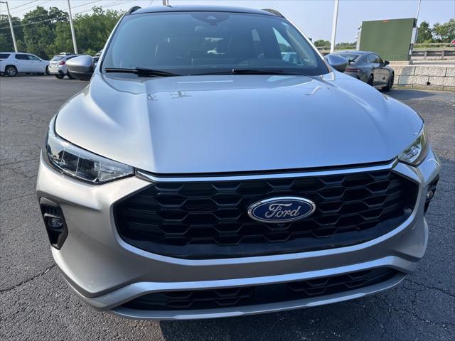used 2023 Ford Escape car, priced at $24,987