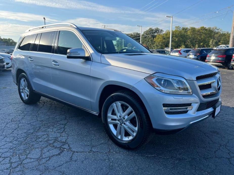 used 2016 Mercedes-Benz GL-Class car, priced at $16,390