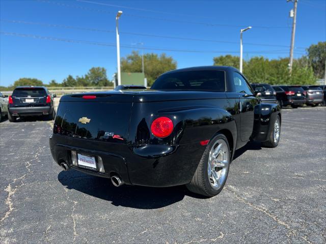 used 2005 Chevrolet SSR car, priced at $29,890