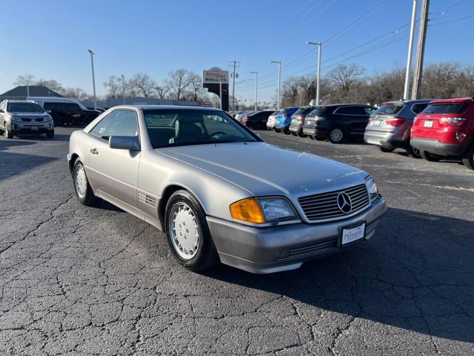 used 1990 Mercedes-Benz E-Class car, priced at $8,890