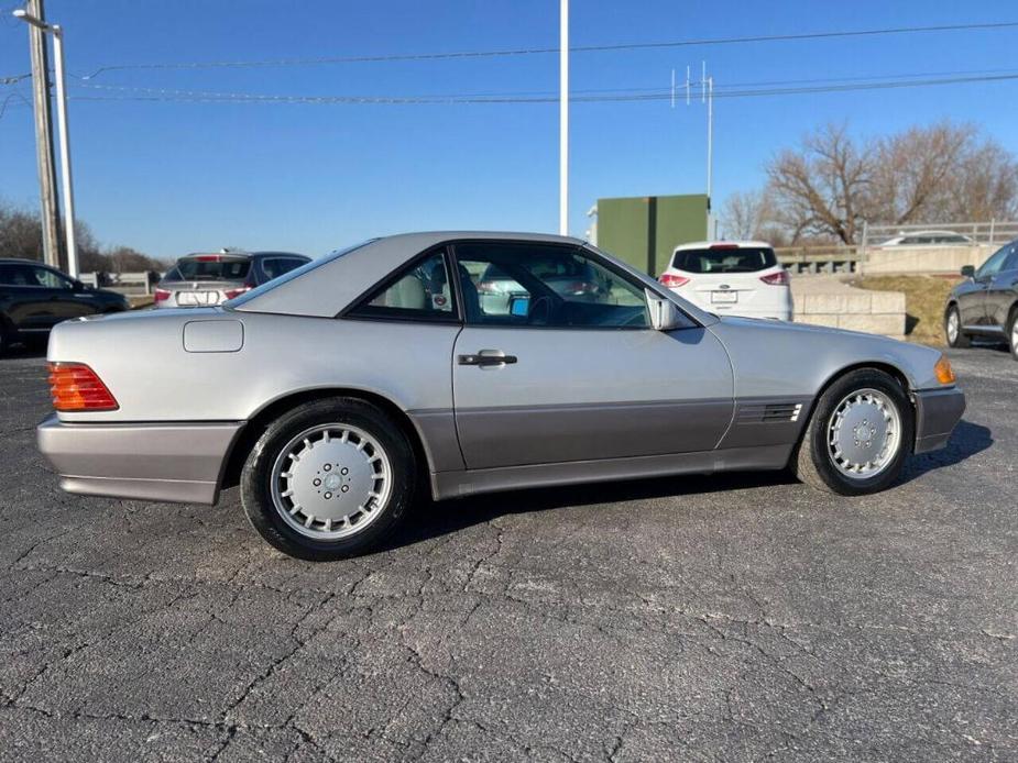 used 1990 Mercedes-Benz E-Class car, priced at $8,890