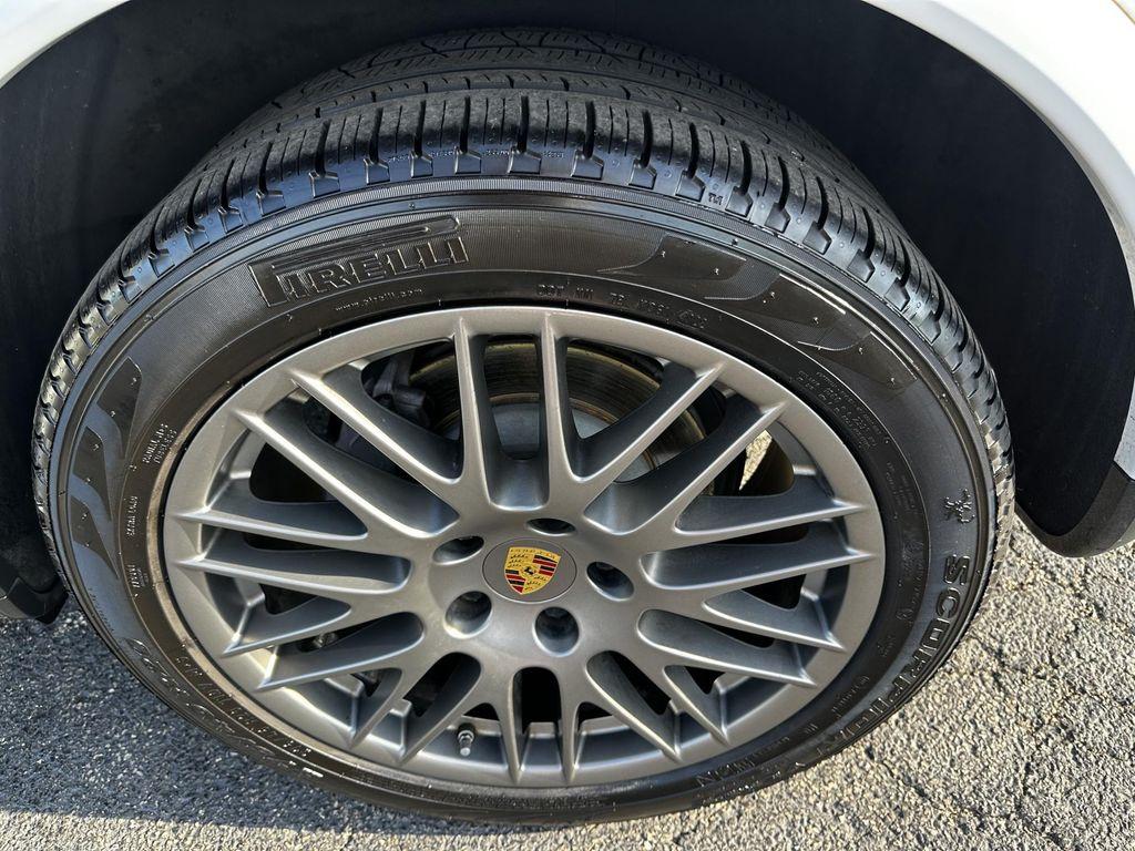 used 2018 Porsche Cayenne car, priced at $22,987