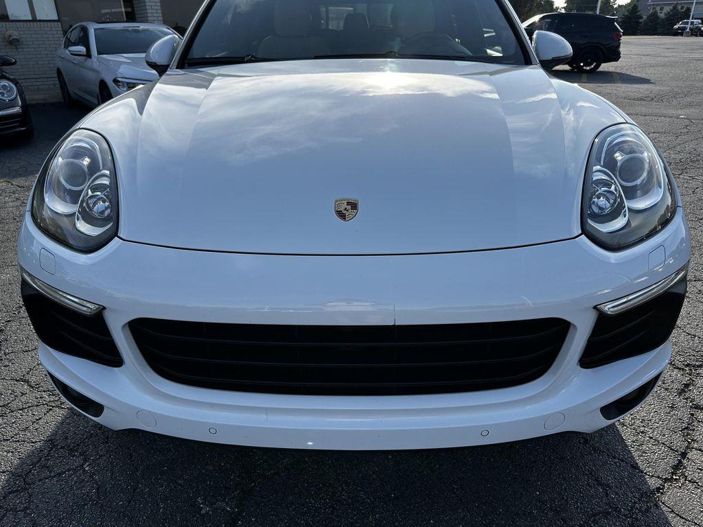 used 2018 Porsche Cayenne car, priced at $22,987