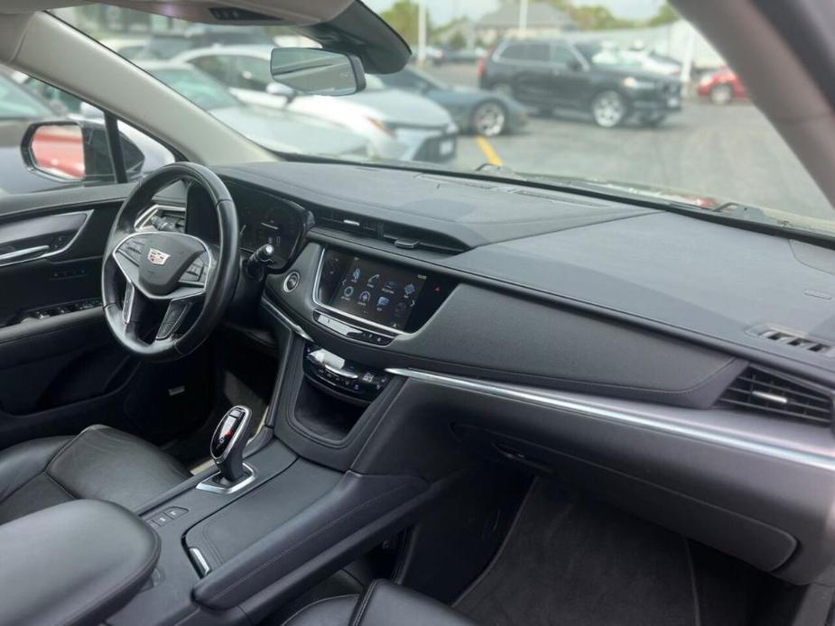 used 2019 Cadillac XT5 car, priced at $27,890