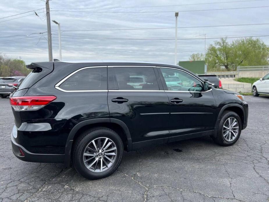 used 2019 Toyota Highlander car, priced at $24,890