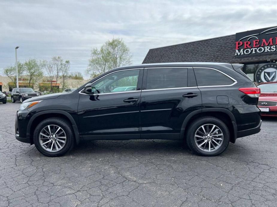 used 2019 Toyota Highlander car, priced at $24,890