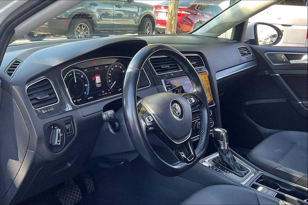 used 2018 Volkswagen e-Golf car, priced at $16,555