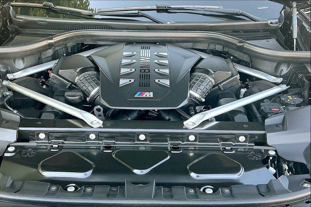 new 2026 BMW X7 car, priced at $118,740