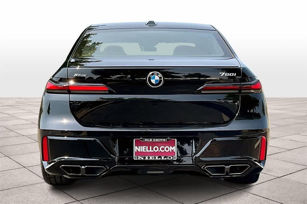 new 2024 BMW 760 car, priced at $136,795