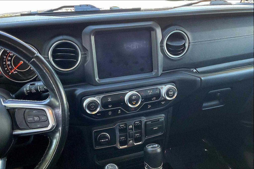 used 2019 Jeep Wrangler Unlimited car, priced at $25,995