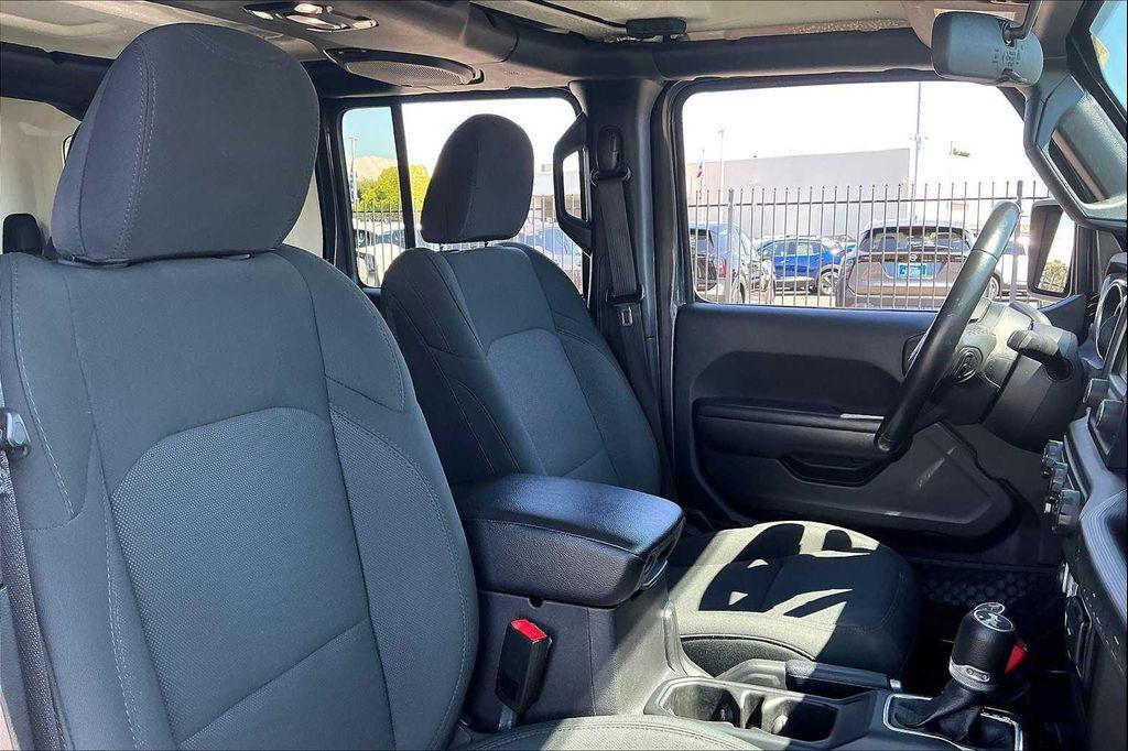used 2020 Jeep Wrangler Unlimited car, priced at $26,727