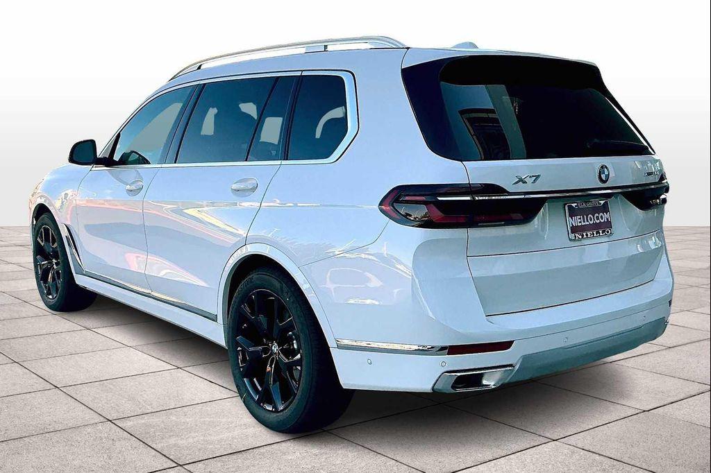 new 2026 BMW X7 car, priced at $91,125