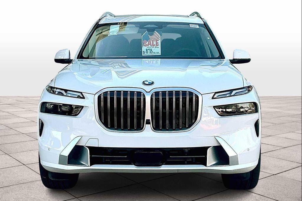 new 2026 BMW X7 car, priced at $91,125