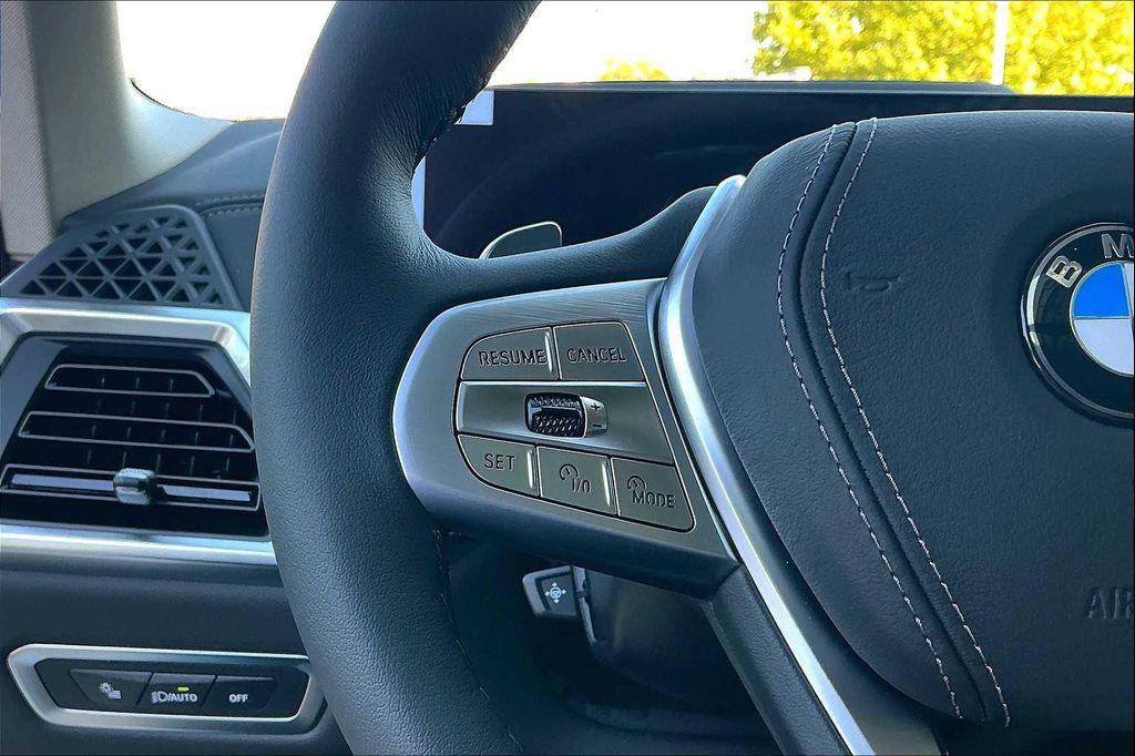 new 2026 BMW X7 car, priced at $91,125