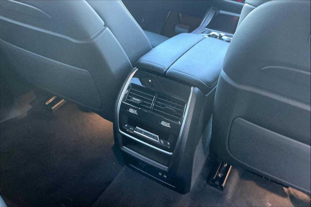 new 2026 BMW X7 car, priced at $91,125