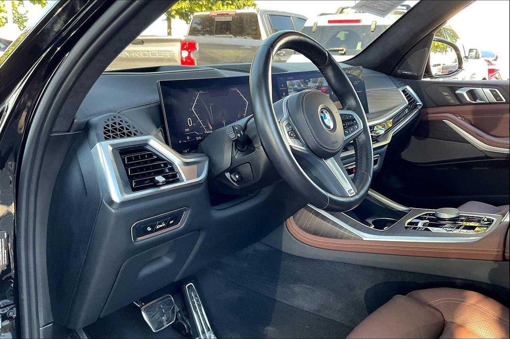 used 2024 BMW X7 car, priced at $69,996