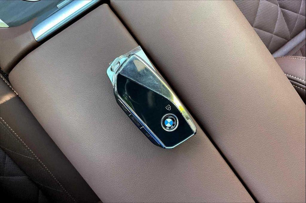 used 2024 BMW X7 car, priced at $69,996