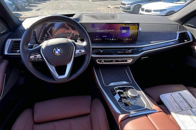 new 2025 BMW X7 car, priced at $109,075