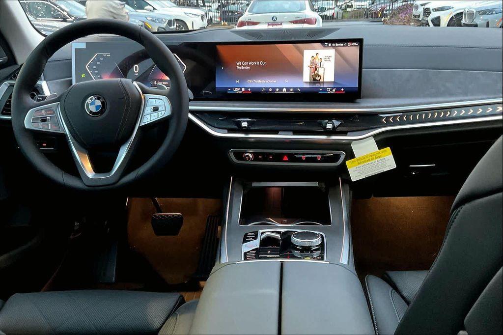 new 2026 BMW X7 car, priced at $96,425