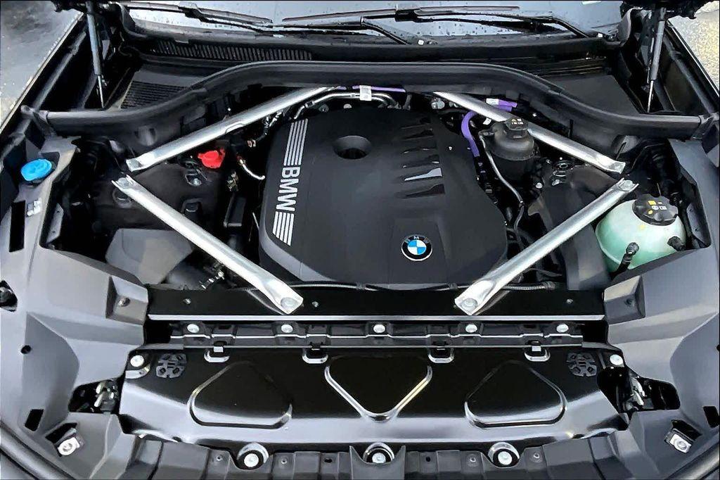 new 2026 BMW X7 car, priced at $96,425