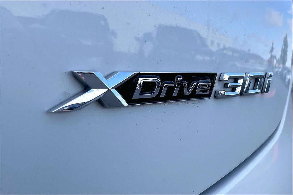 used 2024 BMW X4 car, priced at $42,992