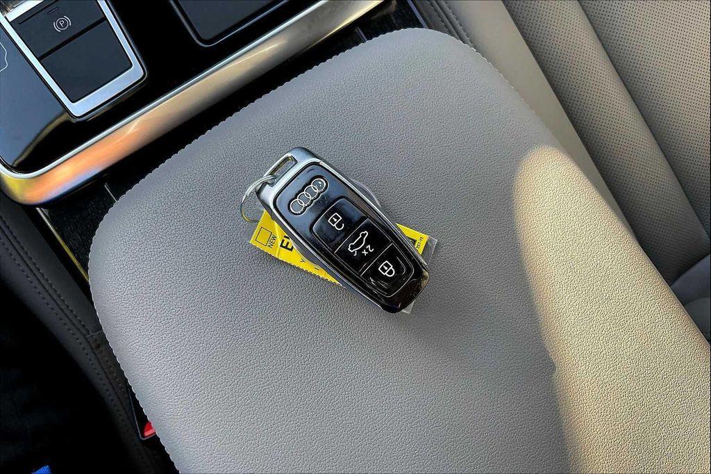 used 2021 Audi Q7 car, priced at $31,991