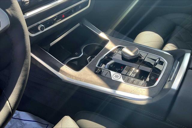 new 2025 BMW X7 car, priced at $90,800