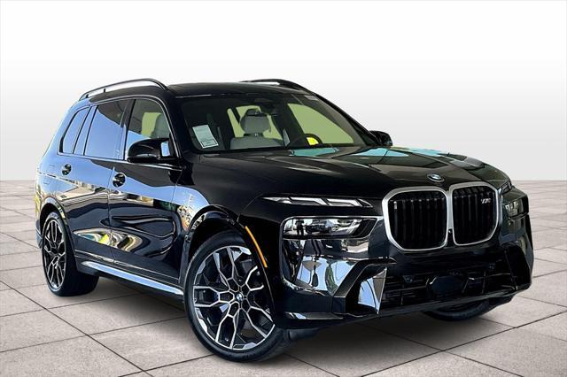 new 2025 BMW X7 car, priced at $115,275