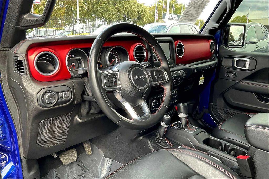 used 2019 Jeep Wrangler Unlimited car, priced at $33,270