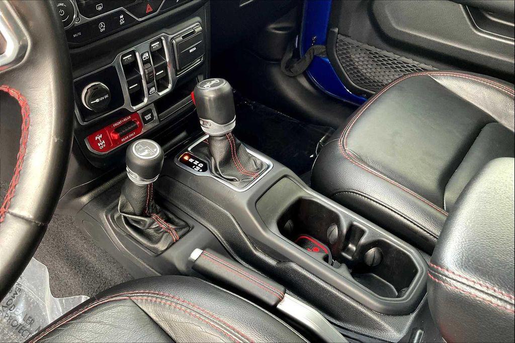 used 2019 Jeep Wrangler Unlimited car, priced at $33,270