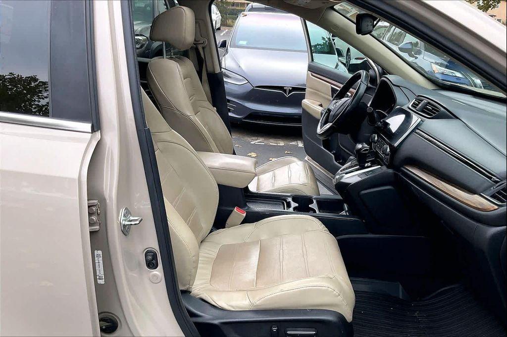 used 2019 Honda CR-V car, priced at $18,998