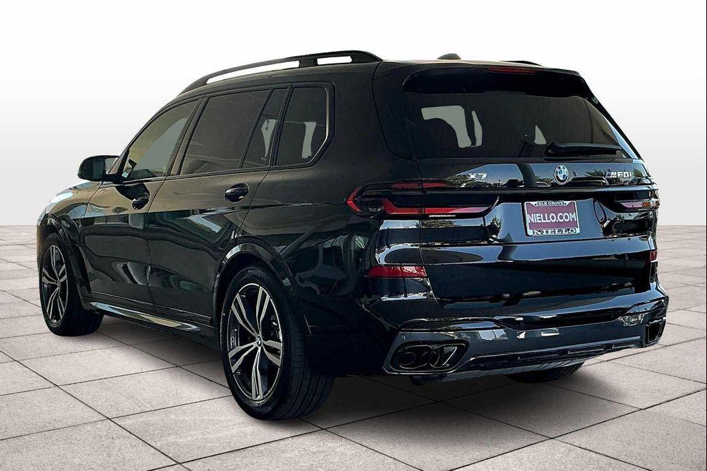 new 2026 BMW X7 car, priced at $120,425
