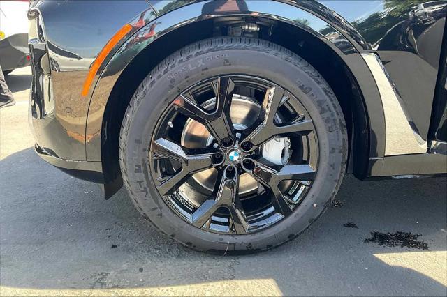 new 2026 BMW X7 car, priced at $89,940