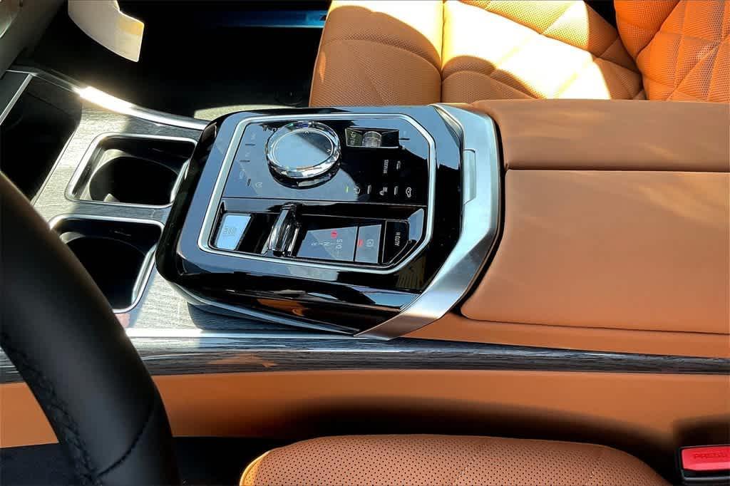 new 2024 BMW 740 car, priced at $100,095