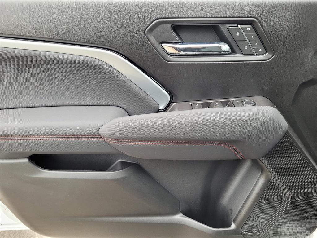 new 2026 Chevrolet Colorado car, priced at $45,465