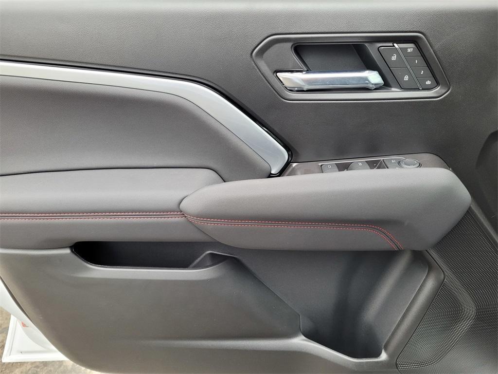 new 2026 Chevrolet Colorado car, priced at $45,465