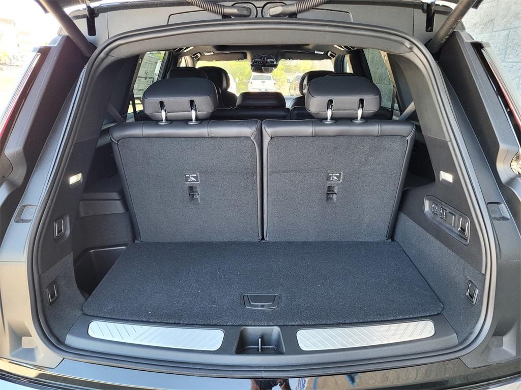 new 2026 Cadillac VISTIQ car, priced at $79,890