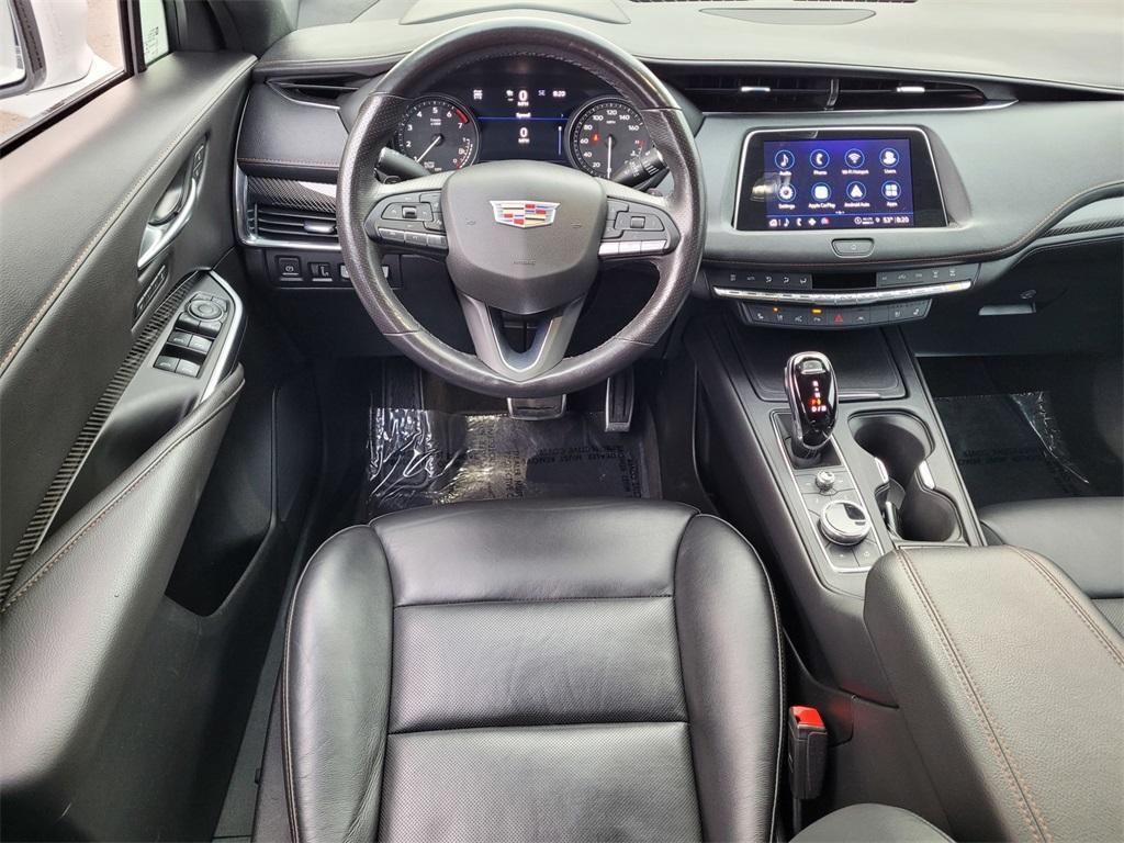 used 2023 Cadillac XT4 car, priced at $32,400