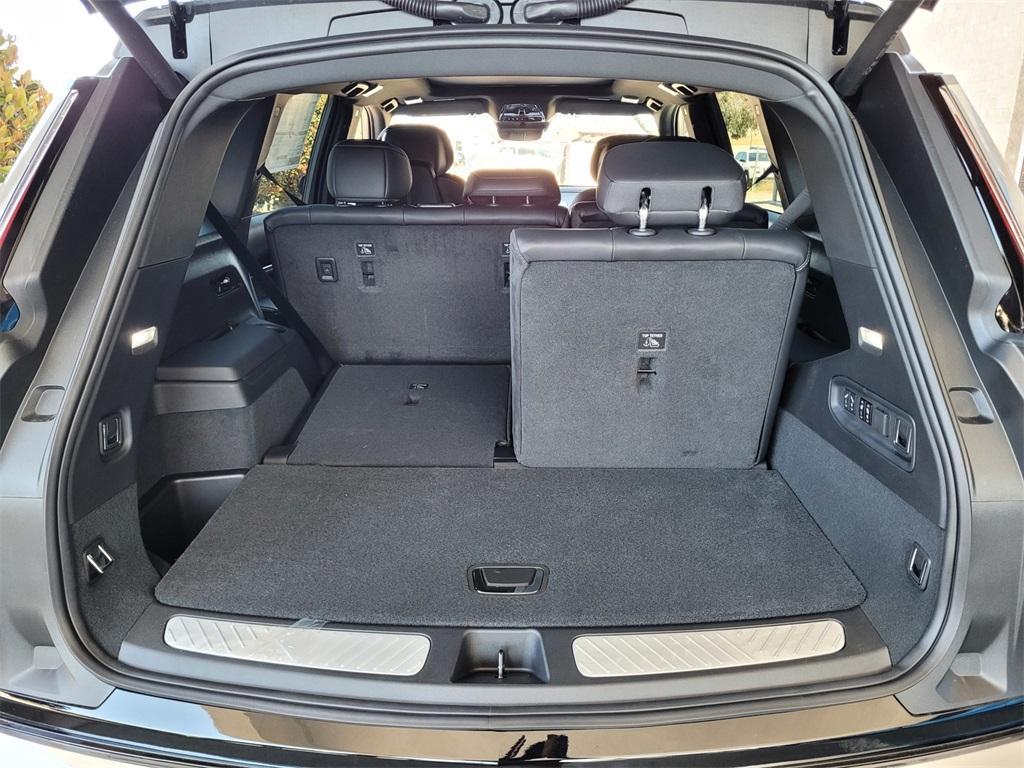 new 2026 Cadillac VISTIQ car, priced at $79,415