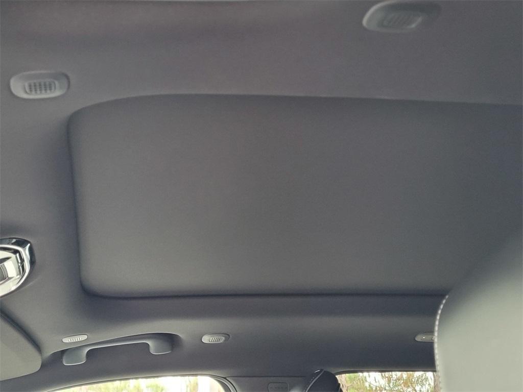 used 2022 Jeep Grand Cherokee 4xe car, priced at $33,988