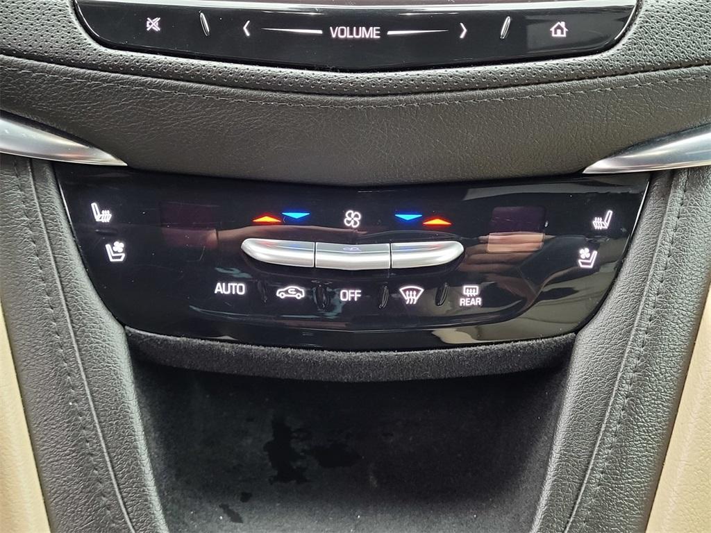 used 2018 Cadillac XT5 car, priced at $22,988