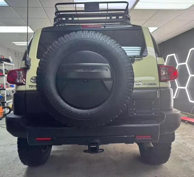 used 2009 Toyota FJ Cruiser car, priced at $22,995