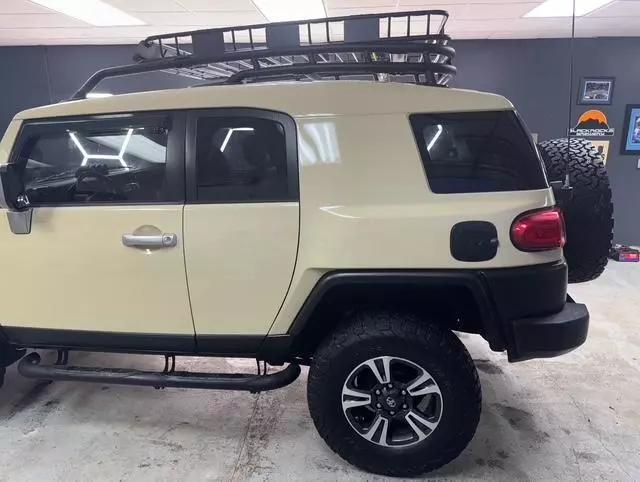 used 2009 Toyota FJ Cruiser car, priced at $22,995