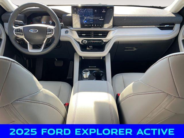 new 2025 Ford Explorer car, priced at $46,750