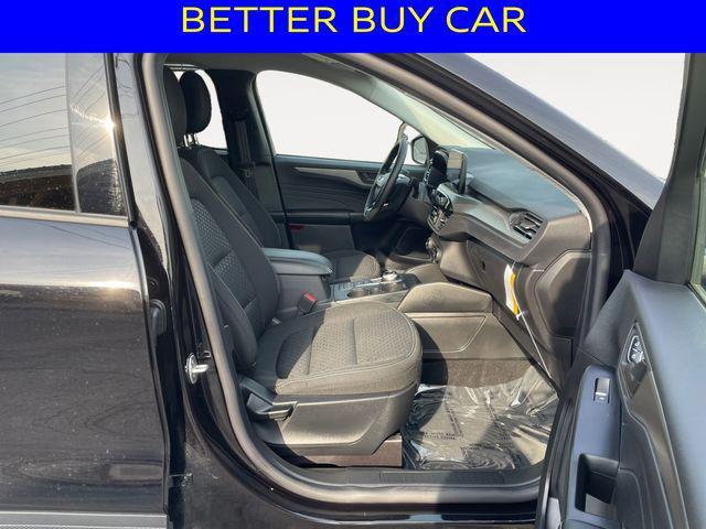new 2025 Ford Escape car, priced at $29,250