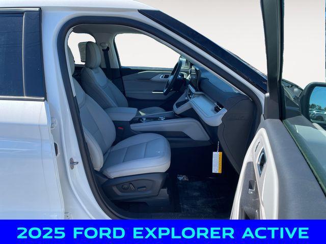 new 2025 Ford Explorer car, priced at $46,000