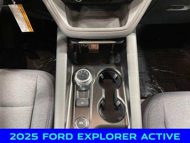 new 2025 Ford Explorer car, priced at $36,750