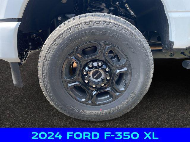 new 2024 Ford F-350 car, priced at $53,750